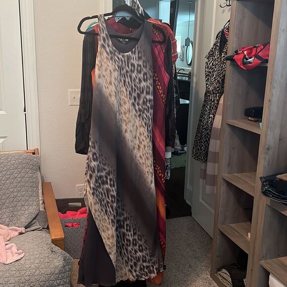 A wild thyme dress - Picture 2 of 7